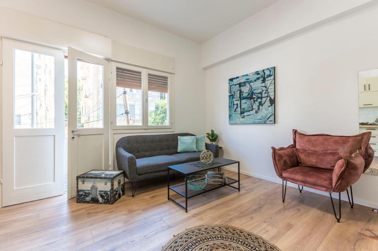 1B Patio Beach House Premium Location W/2 Balcony Tel Aviv Exterior foto