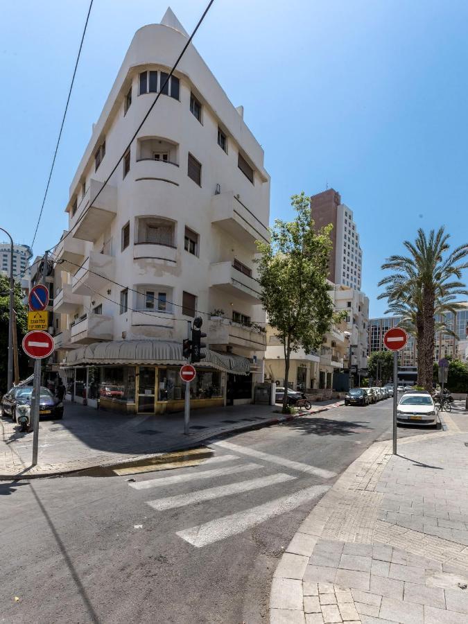 1B Patio Beach House Premium Location W/2 Balcony Tel Aviv Exterior foto